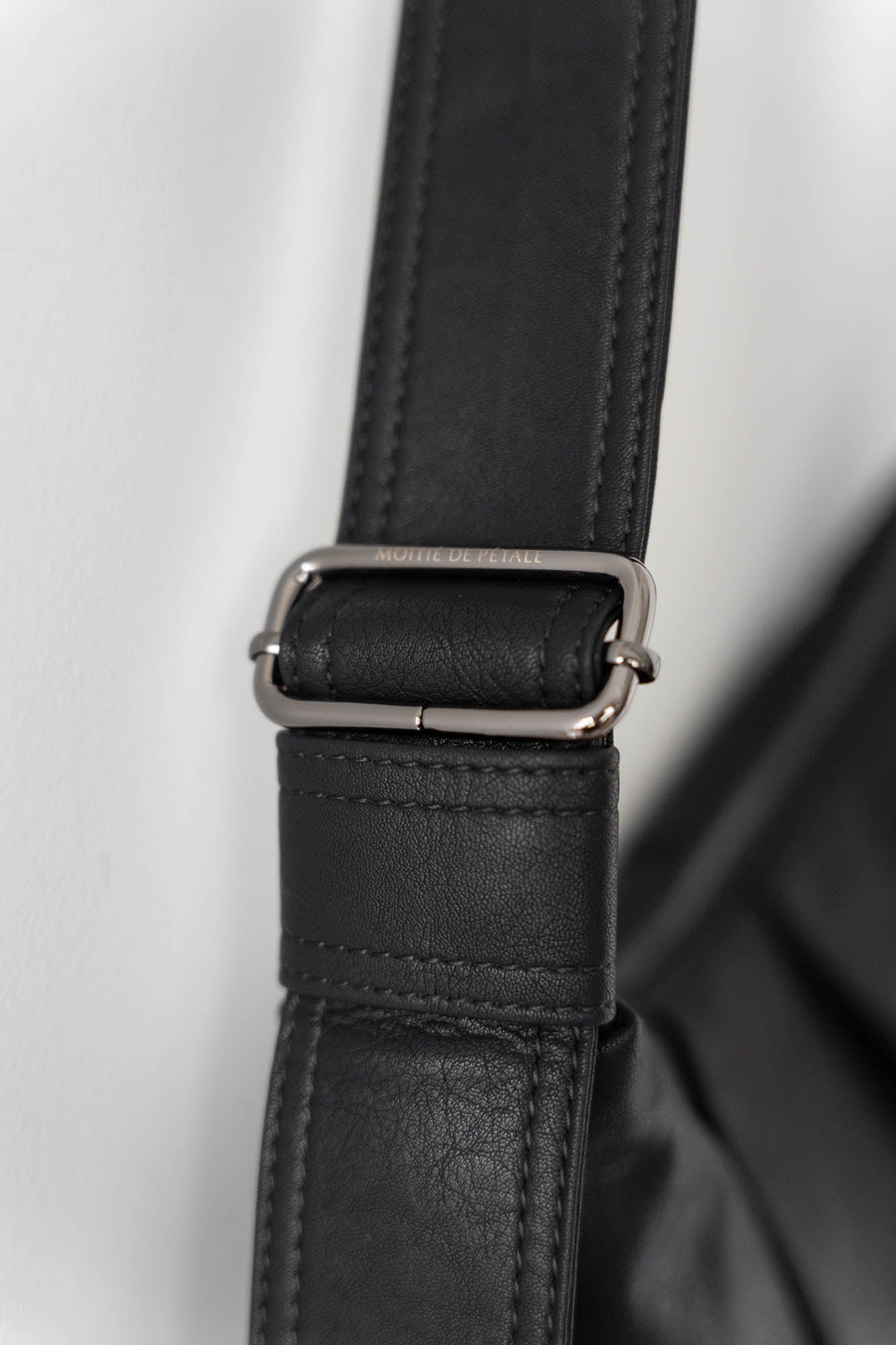 Stylish Pleated Waxed Leather Tote