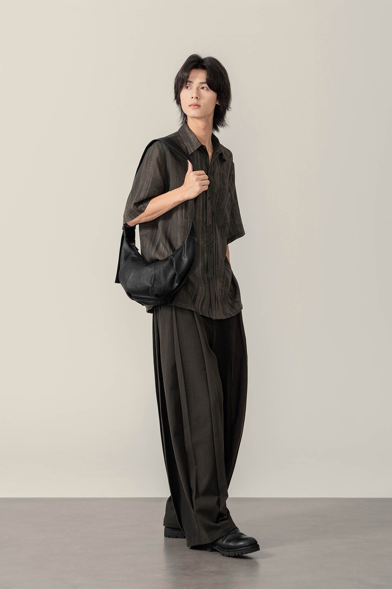Stylish Pleated Waxed Leather Tote