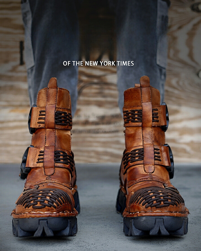 Versatile Buckle Techwear Boots