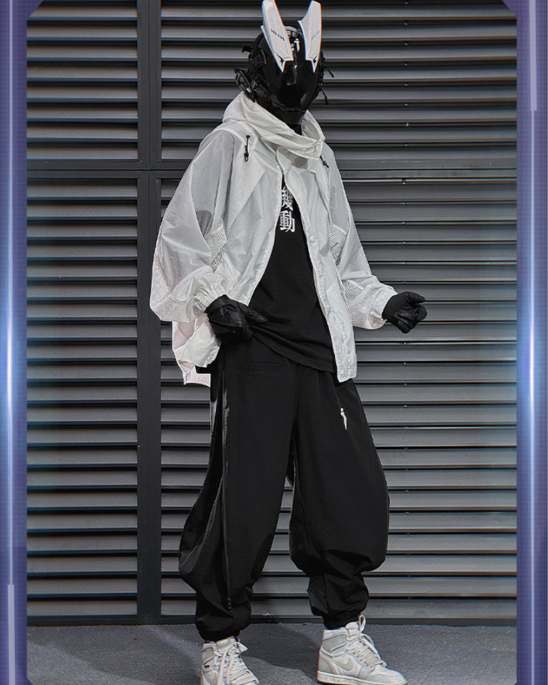 Versatile Zip-Up Cargo Pants