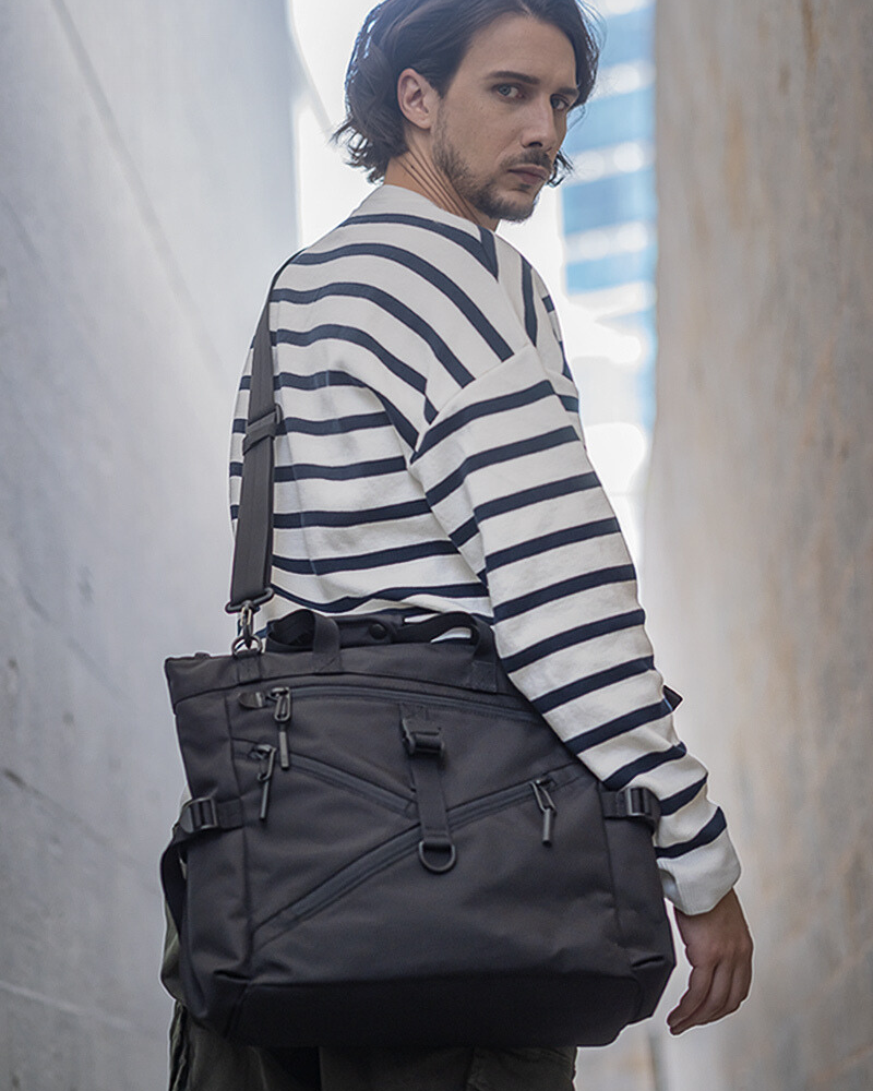 Roomy Chic Messenger Bag