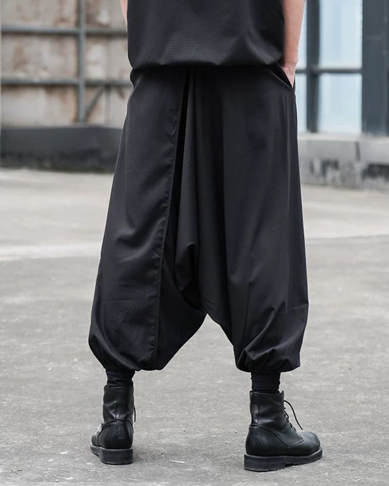 Chic Black Techwear Hakama Pants