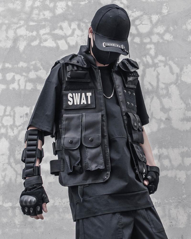 Explorer's Essential Multi-Pocket Vest