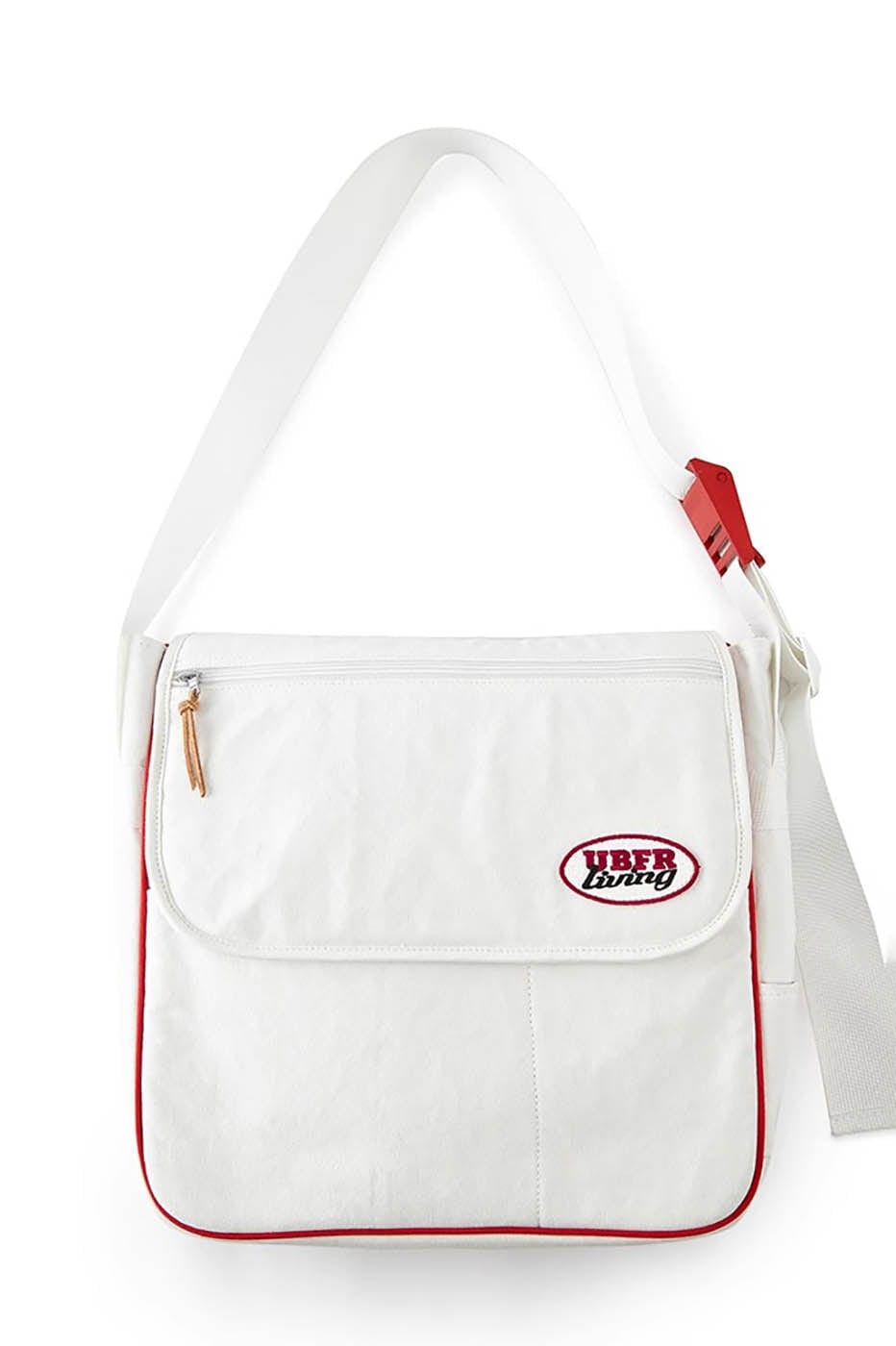 Chic Adventure-Ready Crossbody Bag