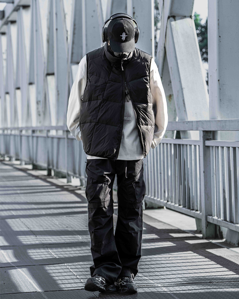 Snug Winter Vest with Zipper