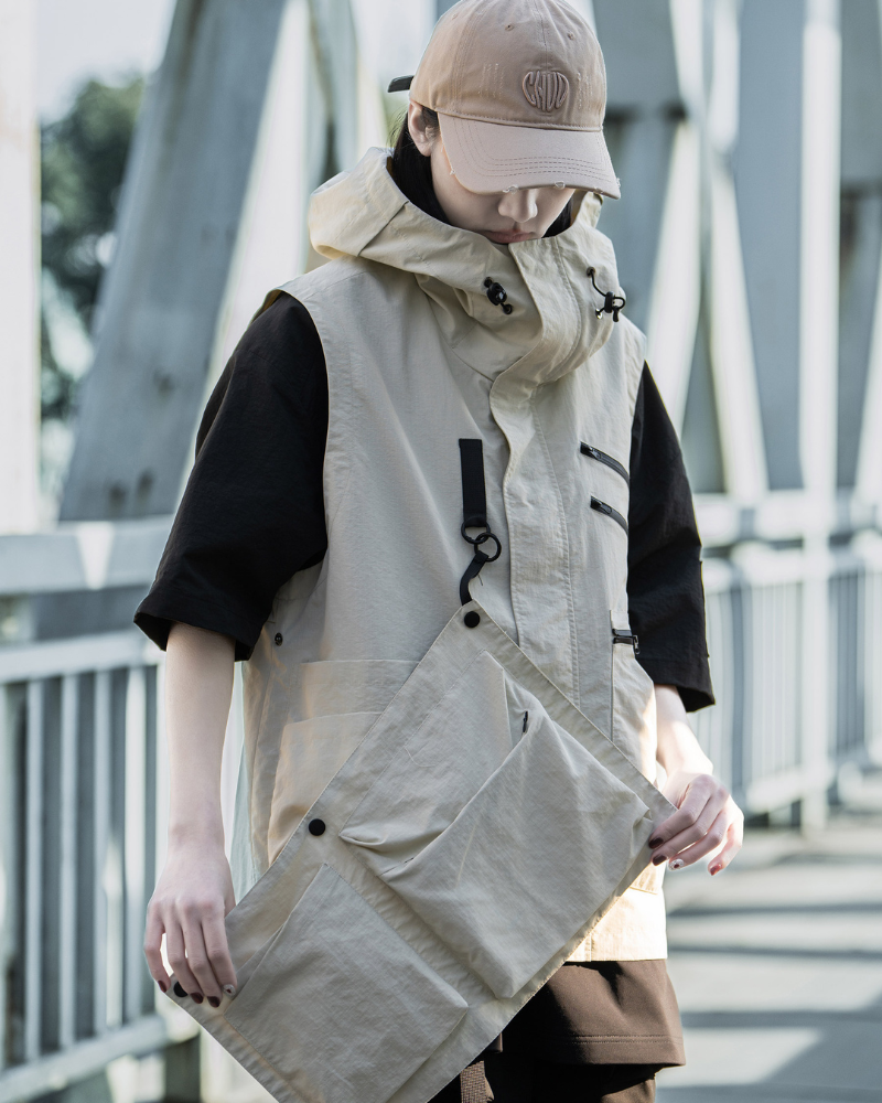 All-Weather Utility Pocket Vest
