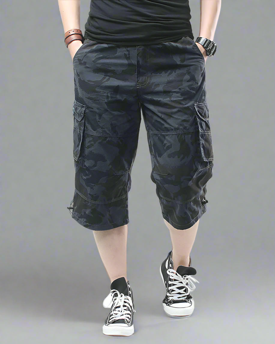 Trendy Oversized Camouflage Cargo Shorts