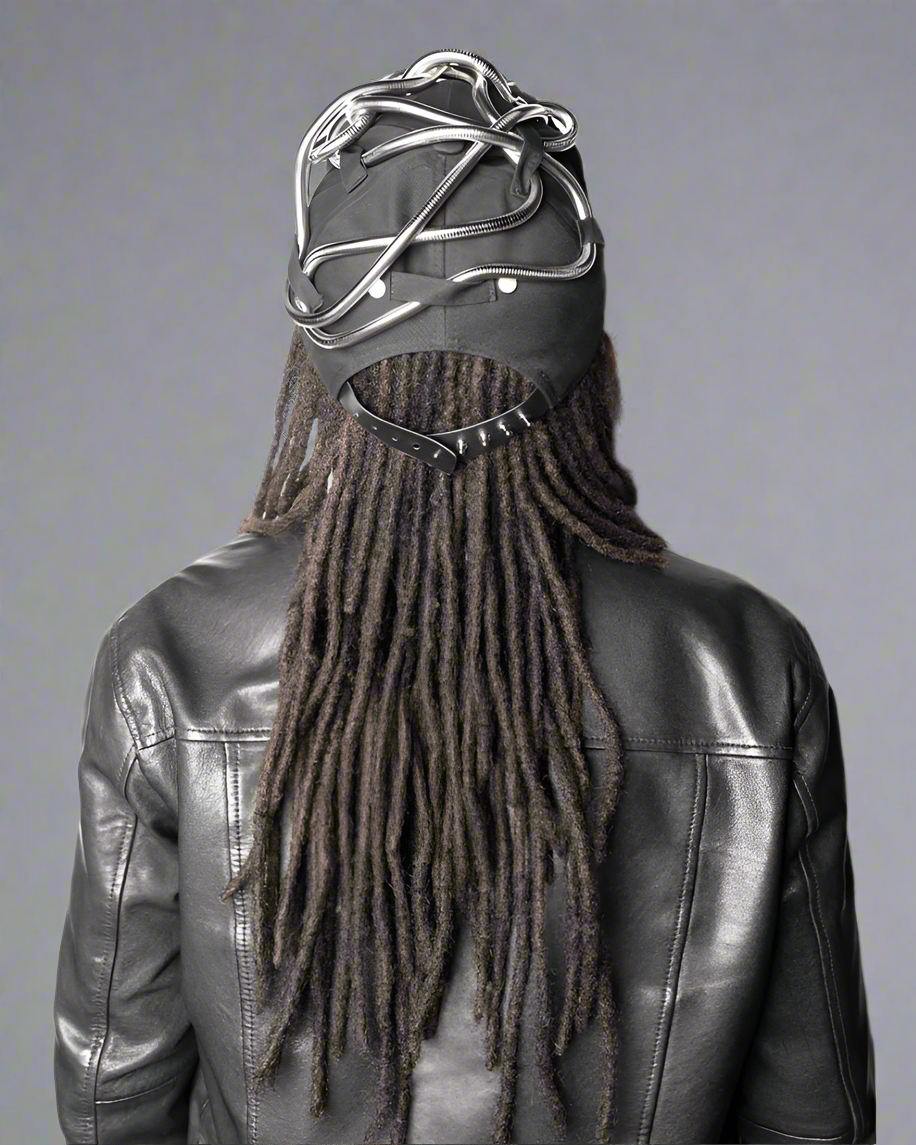 Edgy Snake Chain Cap