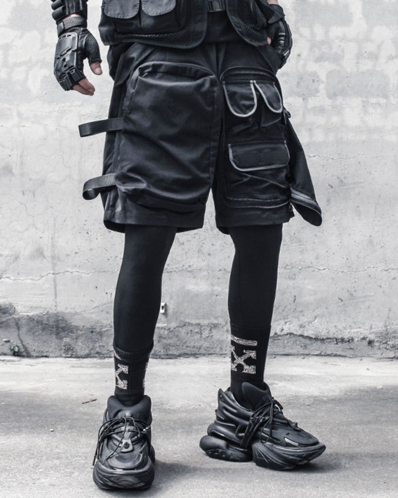 Versatile Multi-Pocket Cargo Shorts