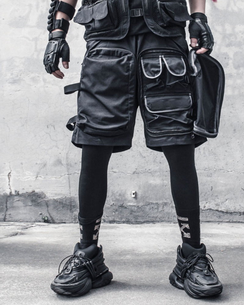 Versatile Multi-Pocket Cargo Shorts