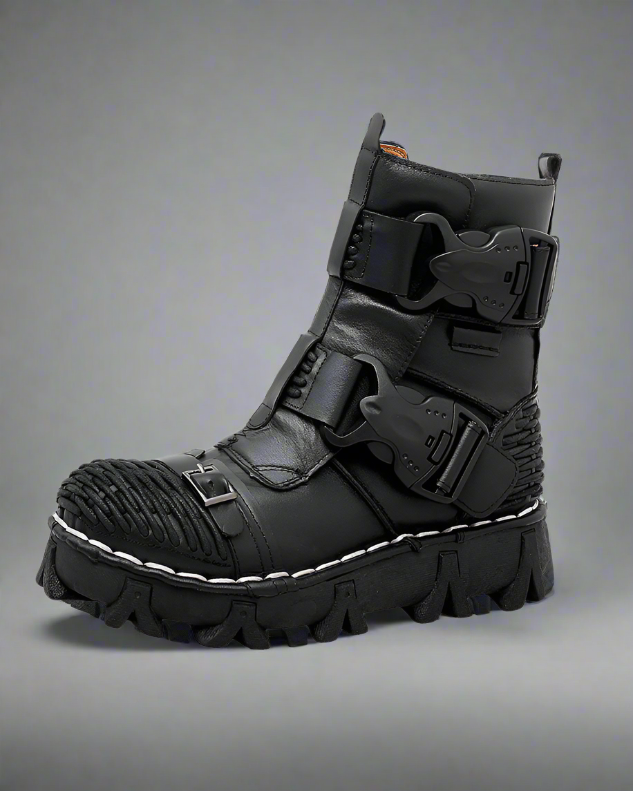 Versatile Buckle Techwear Boots