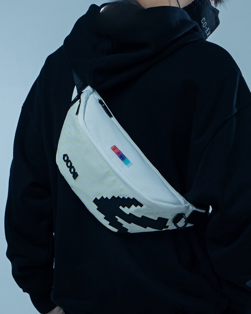 Urban Reflective Chest Pack