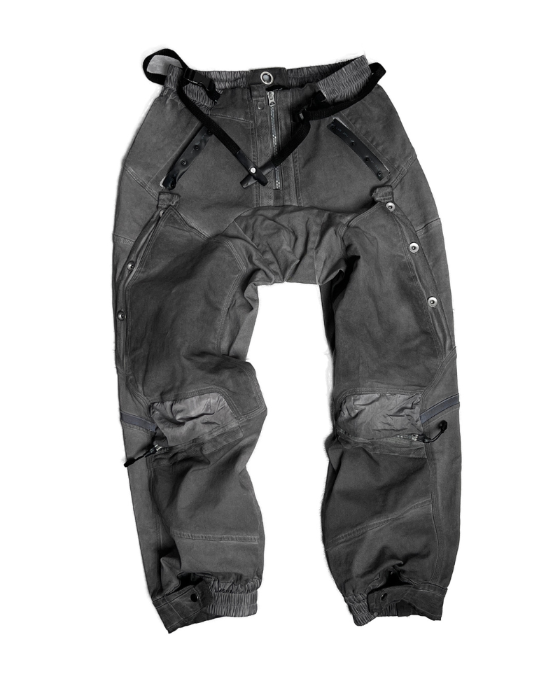 Adventure-Ready Distressed Cargo Pants