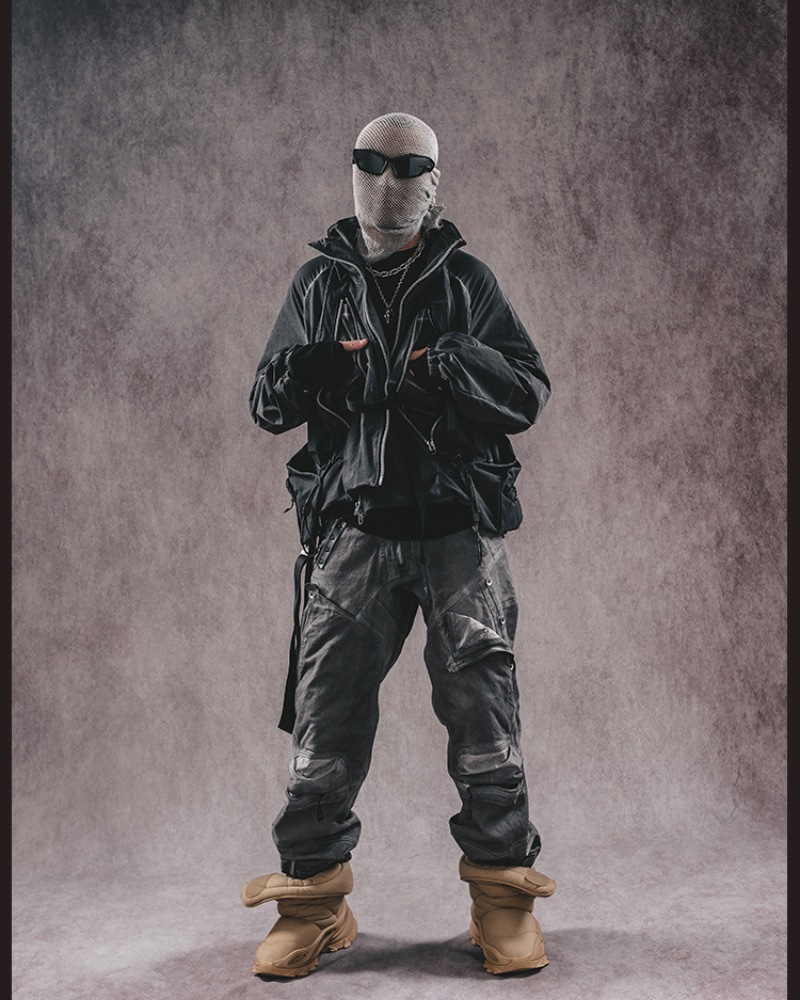Adventure-Ready Distressed Cargo Pants