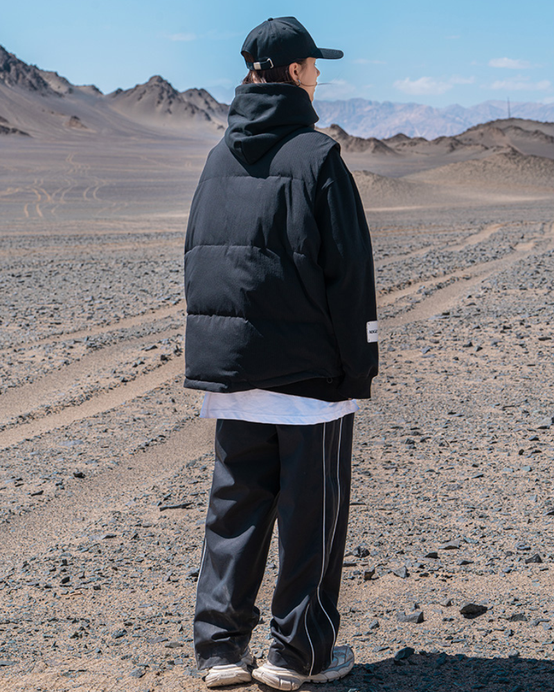 Snug Cotton Zipper Vest