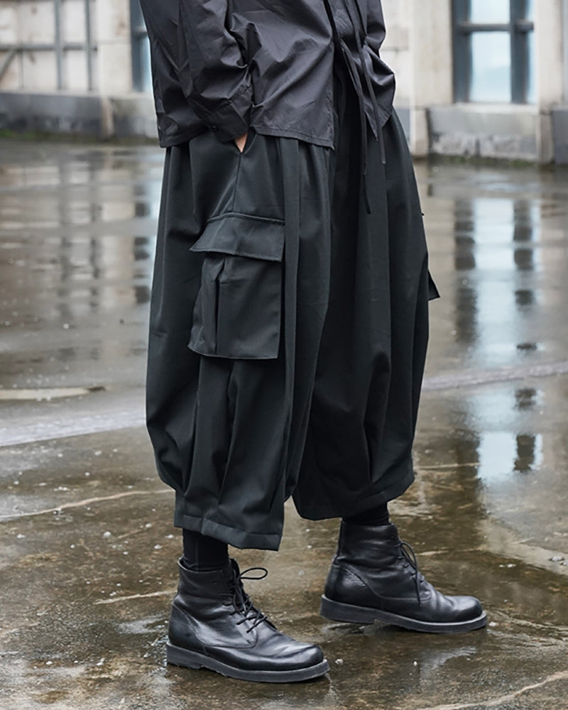 Sleek Black Tactical Cargo Pants