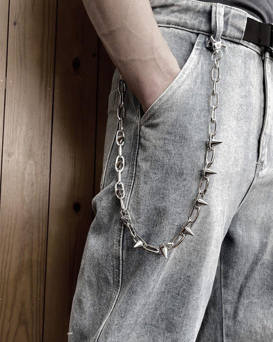 Sleek Waist Chain Accessory