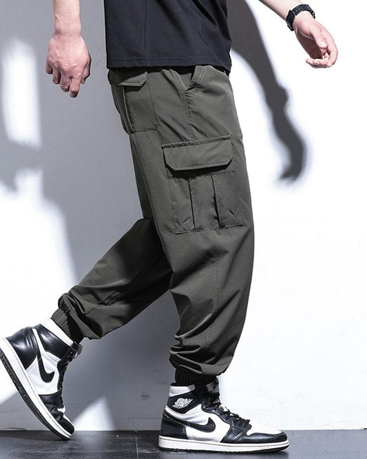 Relaxed Camo Cargo Pants