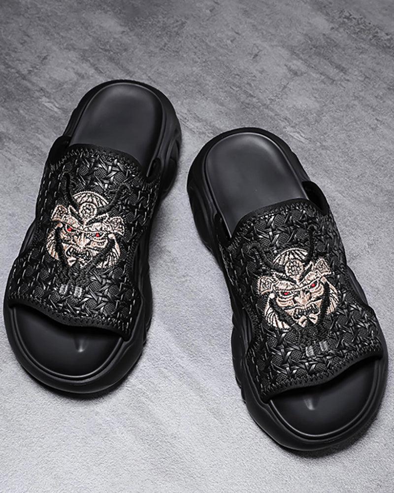 Chic Black Bullhead Slippers