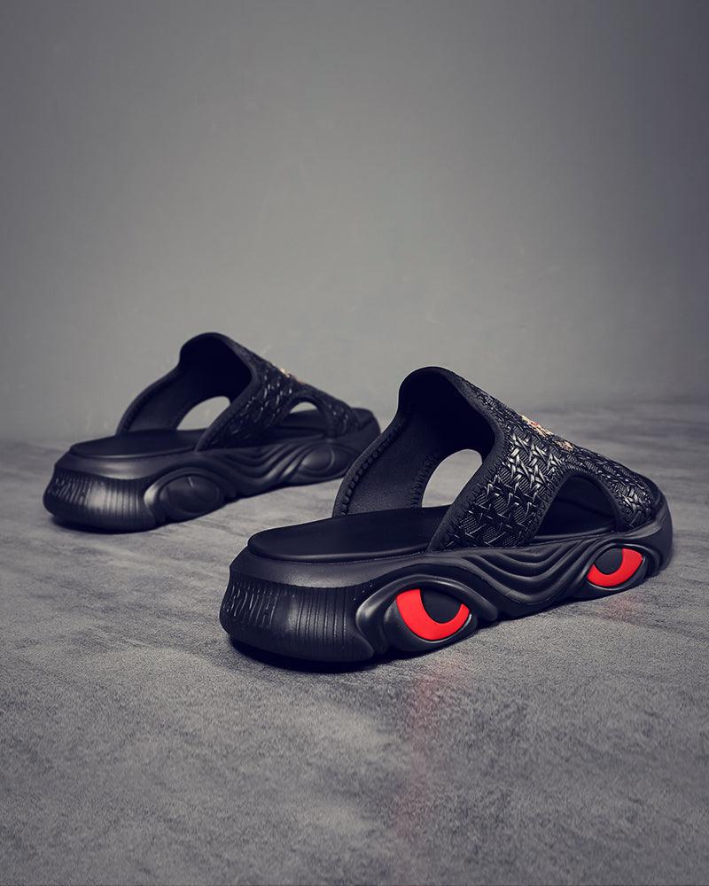 Chic Black Bullhead Slippers