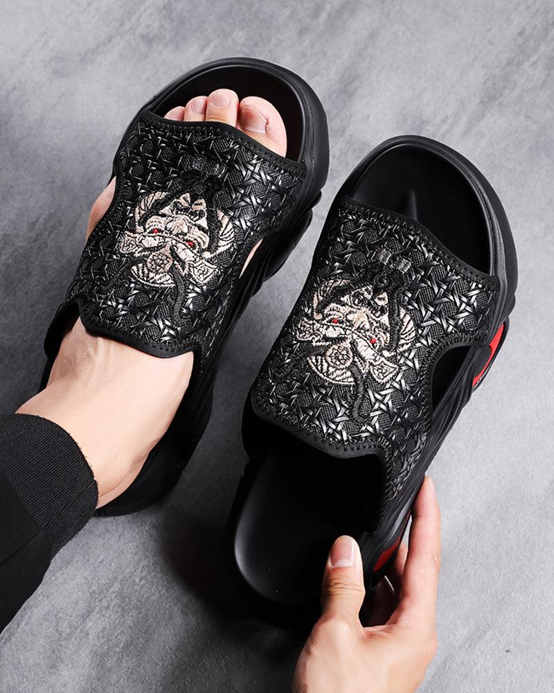 Chic Black Bullhead Slippers