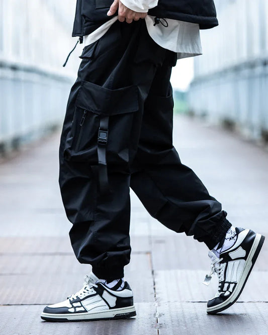 Chic Black Cargo Pants - cargo pants with pockets - Stylish Black Cargo Pants with Functional Pockets