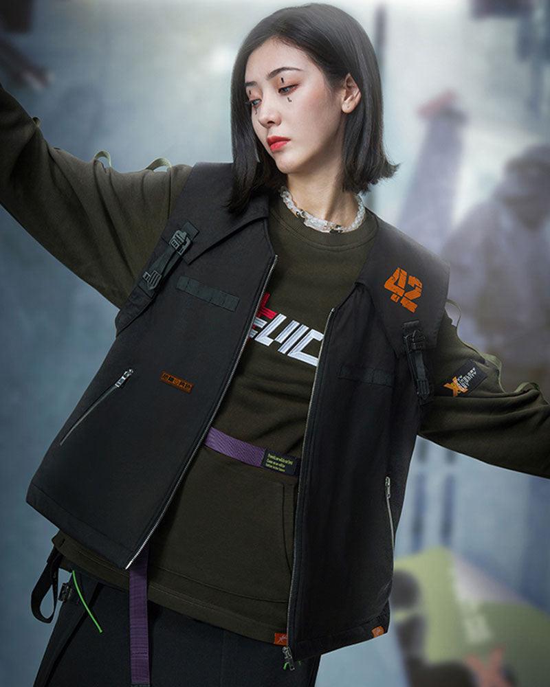 Modern Versatile Cargo Vest