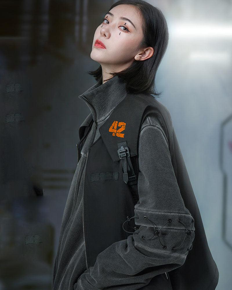 Modern Versatile Cargo Vest
