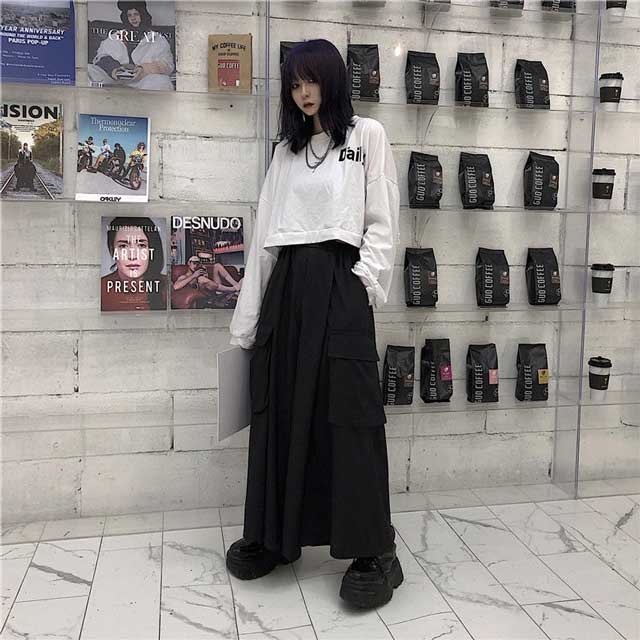 Elegant Flowing Split Trousers
