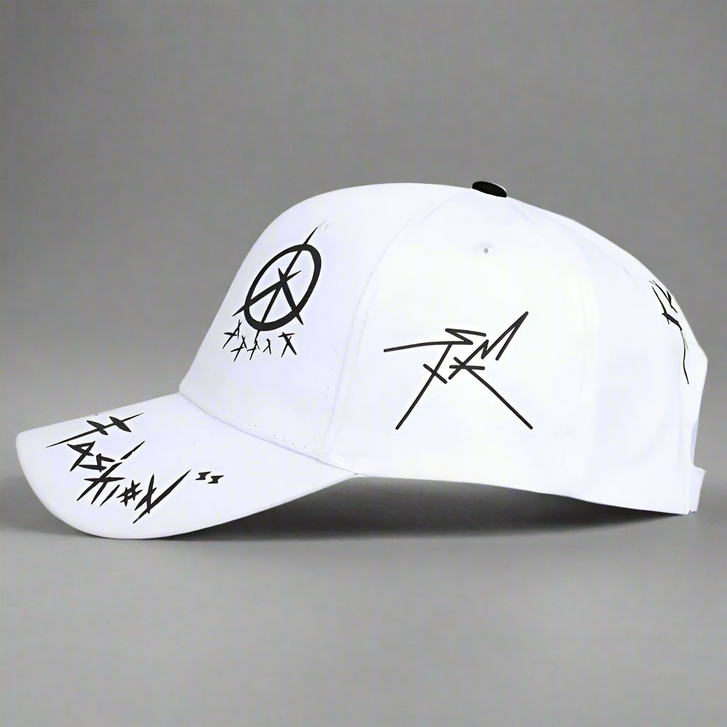 Chic Two-Tone Style Hat