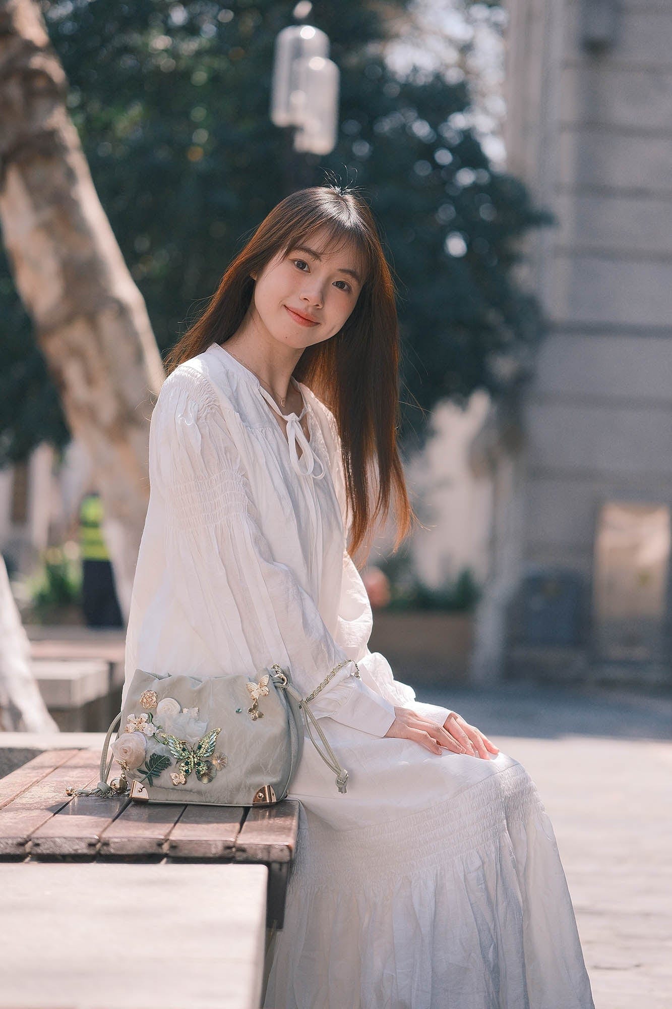 Lovely Floral Butterfly Bucket Bag