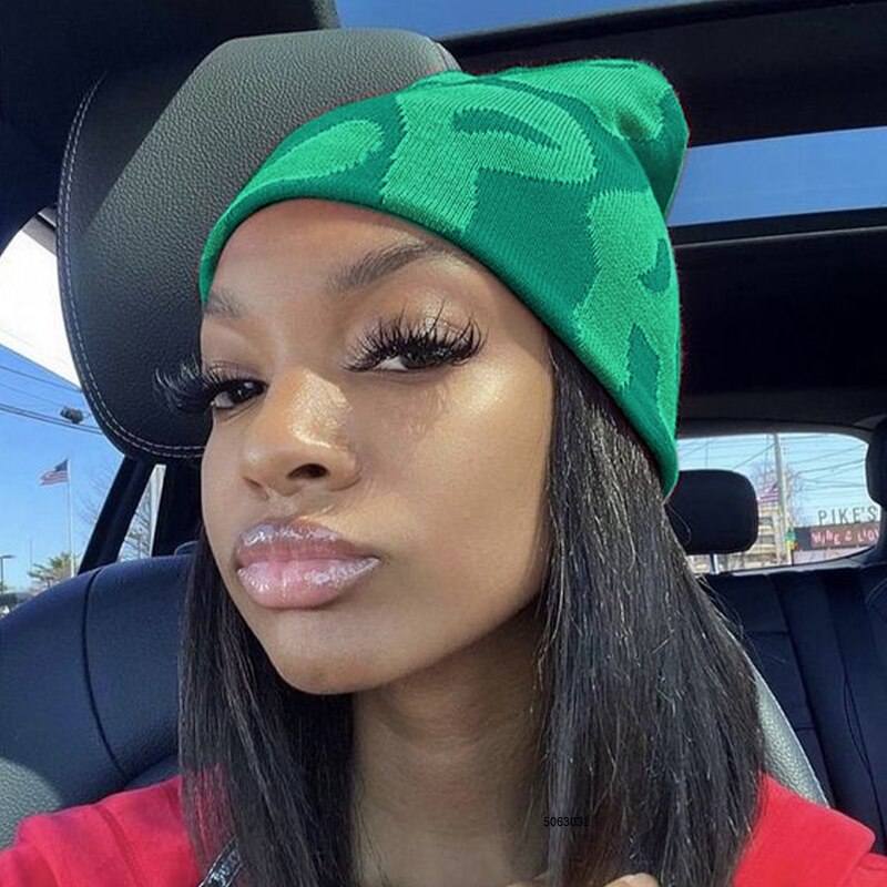 Custom Knitted Beanie for Unique Streetwear Style