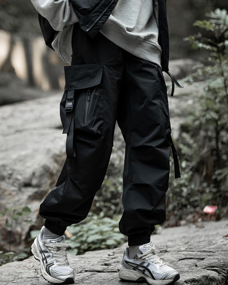 Chic Black Cargo Pants