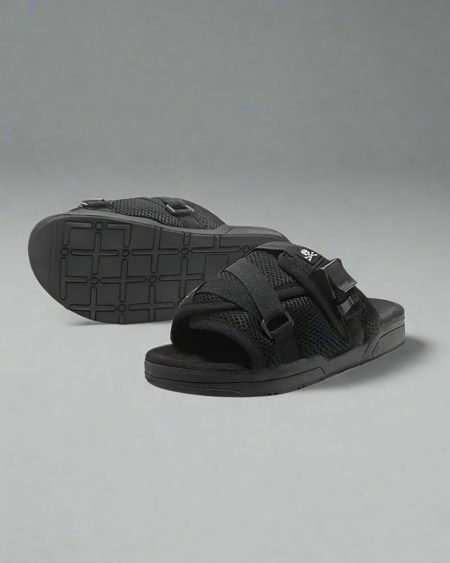 Tranquil Techwear Lounge Slippers