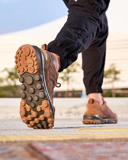 Breeze-Flow Hiking Sneakers -  comfortable outdoor sneakers - Comfortable Hiking Sneakers for Outdoor Adventures