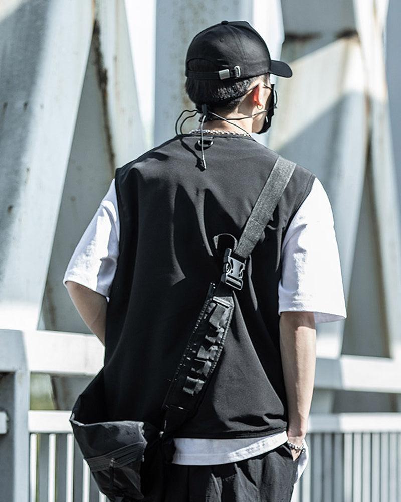 Multi-Pocket Black Sleeveless Vest