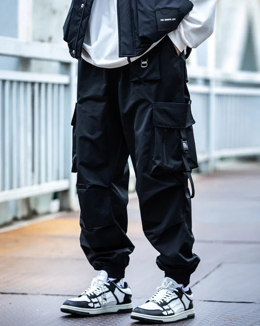 Chic Black Cargo Pants - cargo pants - Stylish Black Cargo Pants with Functional Pockets