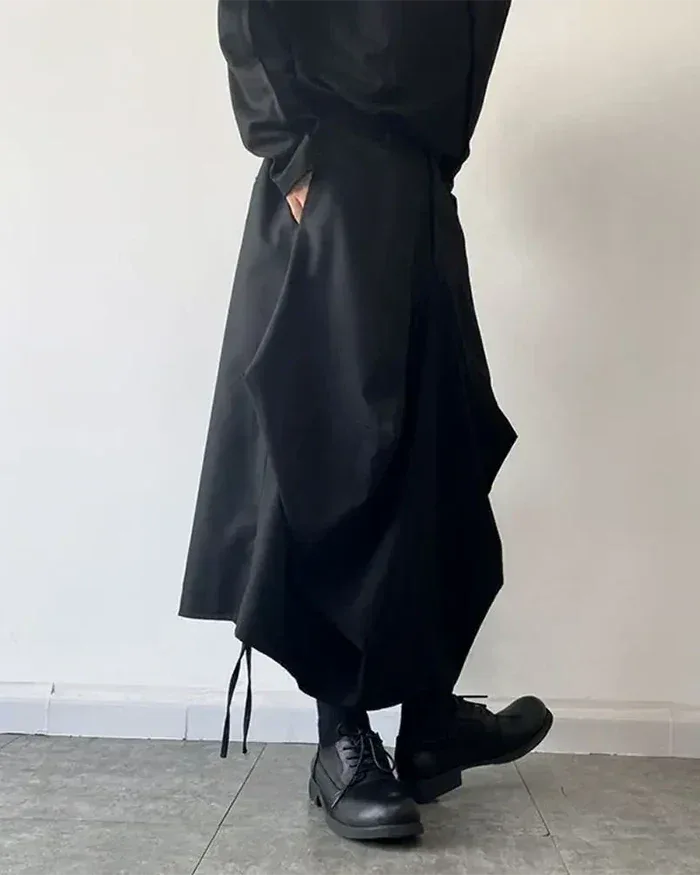 Chic Contemporary Hakama Design - hakama trousers - Stylish Modern Hakama Trousers for Everyday Wear