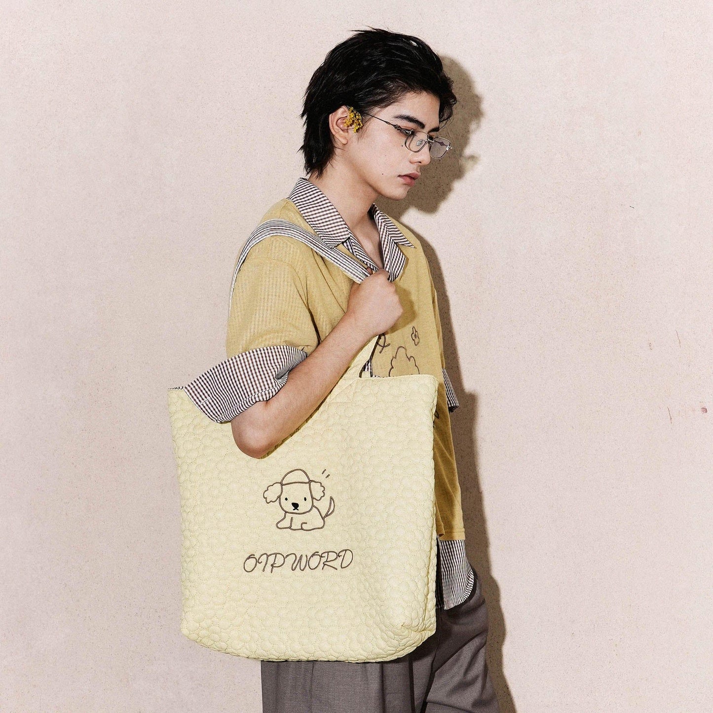 Chic Double-Sided Quilted Tote - double-sided tote - Reversible Quilted Tote Bag for Stylish Storage