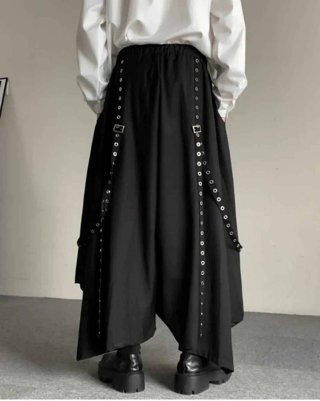 Chic Hakama-Inspired Trousers -  chic trousers - Hakama-Inspired Trousers for Modern Comfort