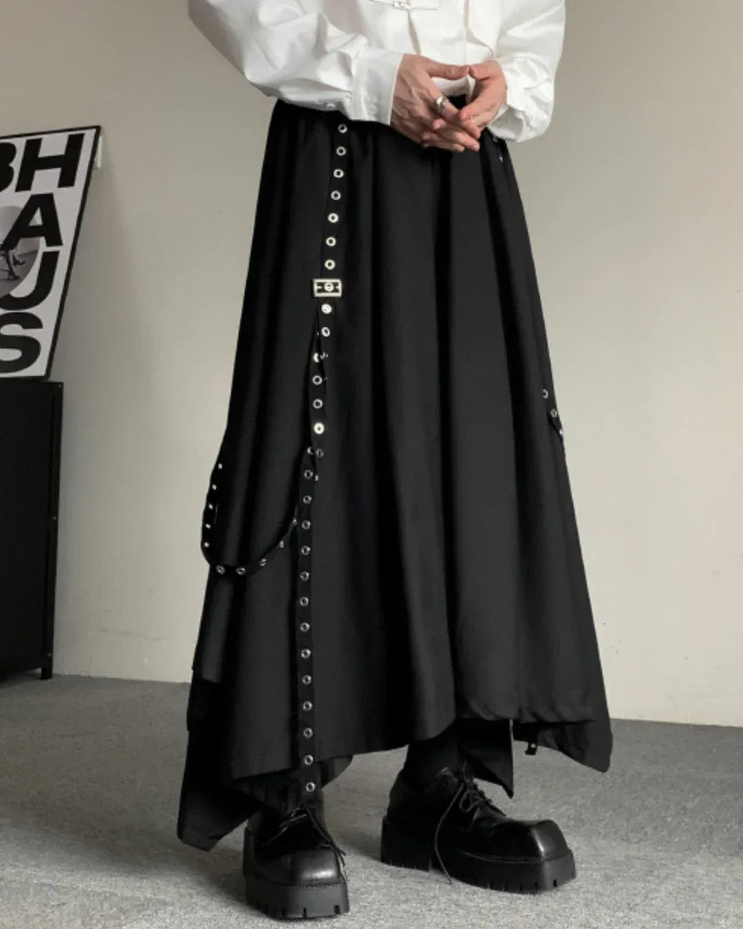Chic Hakama-Inspired Trousers - traditional hakama style - Hakama-Inspired Trousers for Modern Comfort