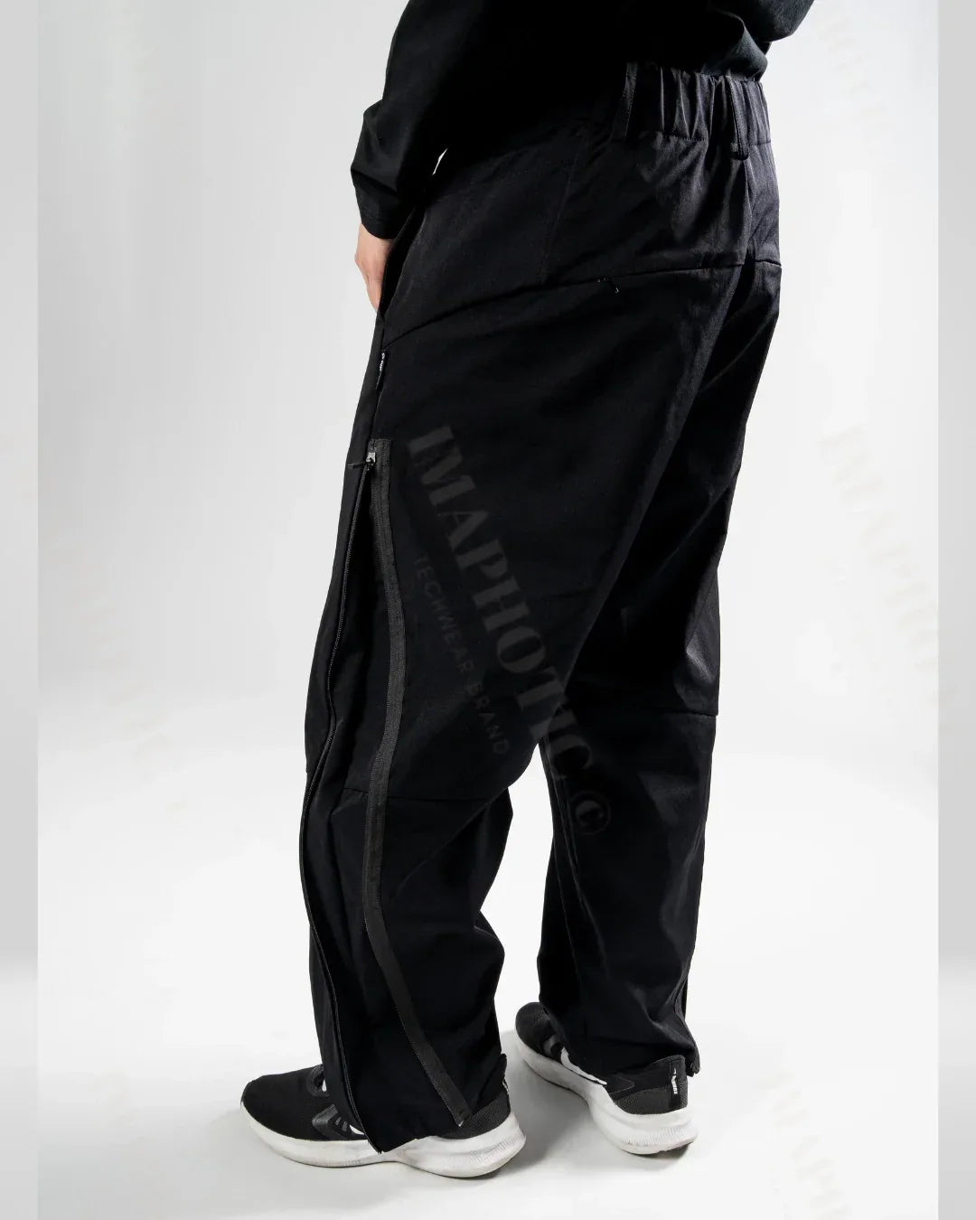 Chic Waterproof Adventure Trousers -  chic trousers - Chic Waterproof Adventure Trousers for Outdoors