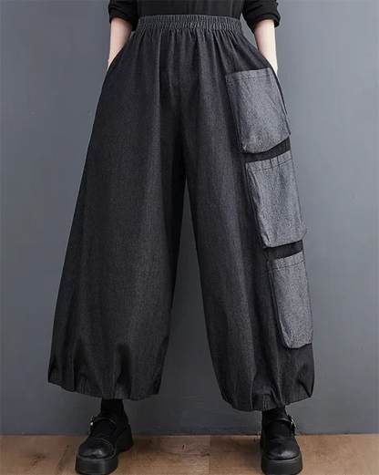 Chic Women's Hakama Pants -  techwear fashion - Stylish Women's Hakama Pants for Modern Looks