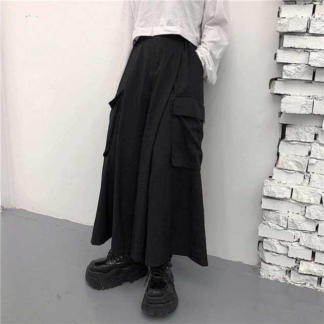 Elegant Flowing Split Trousers -  casual unisex wear - Stylish Hakama Pants for Comfort and Casual Wear