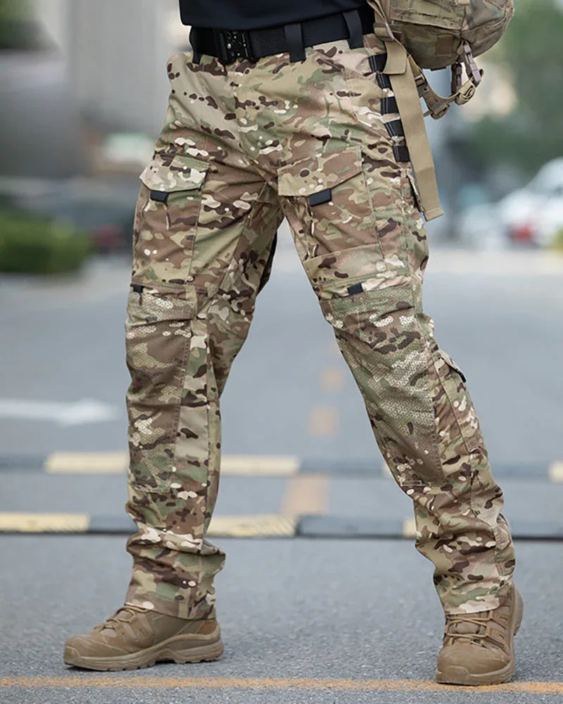 Explorer's Camo Cargo Pants - stylish outdoor pants - Comfortable Explorer's Camo Cargo Pants for Adventures