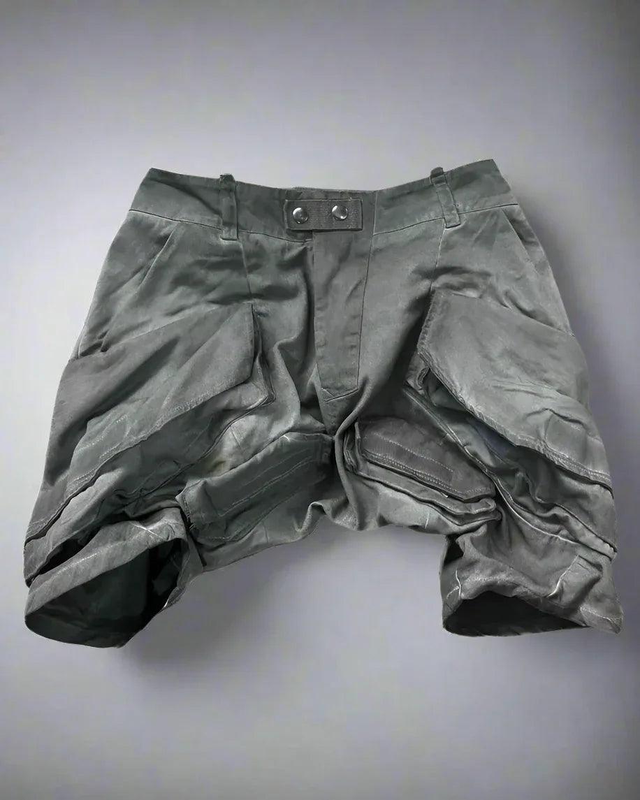 Explorer's Essential Cargo Shorts - comfortable urban shorts - Cargo Shorts for Urban and Outdoor Adventures