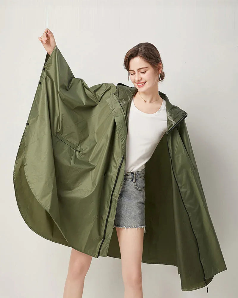 Featherweight Rain Protection Gear -  waterproof streetwear jacket - Lightweight Rain Protection Jacket for Urban Style