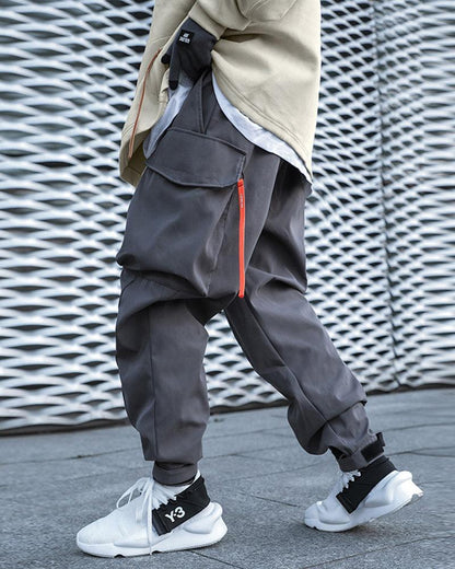 Innovative Cargo Tech Trousers - techwear-core - Techwear Cargo Trousers for Urban Exploration