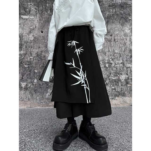 Striking Japanese Hakama Trousers