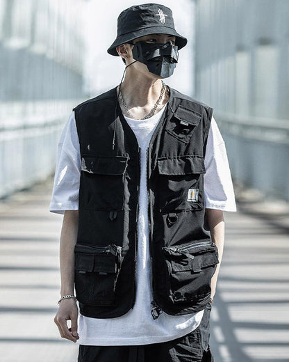Multi-Pocket Black Sleeveless Vest -  outdoor fashion - Black Sleeveless Cargo Vest with Multiple Pockets